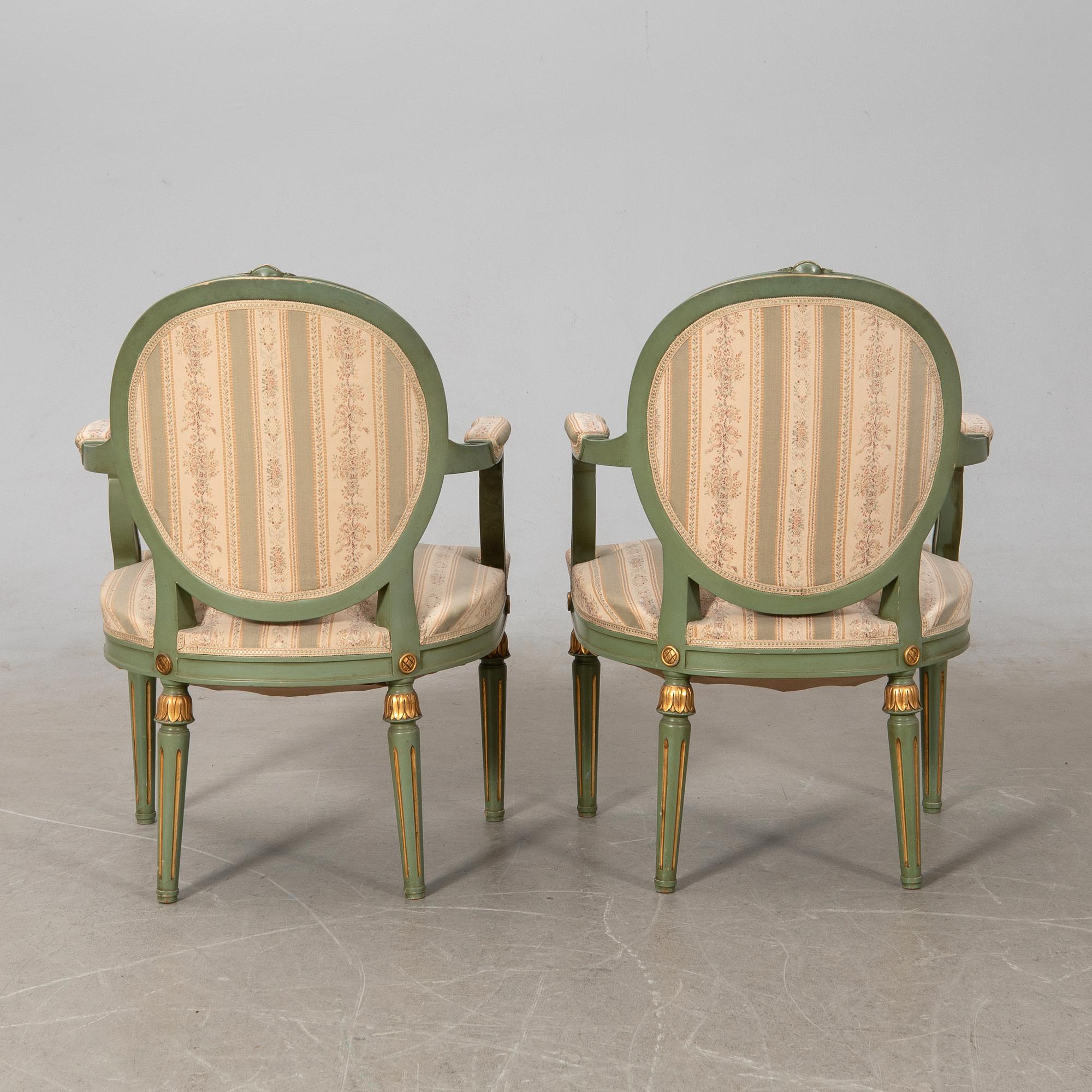 Salon group, 7 dlrs Gustavian style, first half of the 20th century.