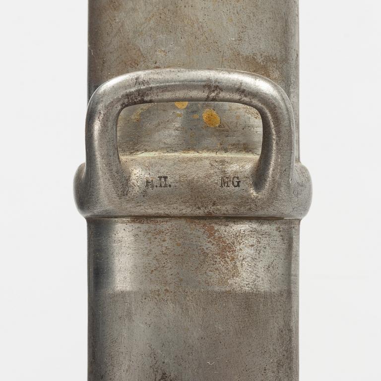 Sabel, svensk, m/1889, för artilleriet, med balja.