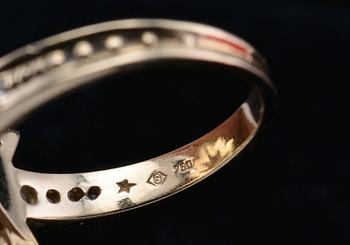 SORMUS, briljanttihiottija timantteja n. 1.20 ct. "champagne" vs-si. 18K kultaa. Koko 17,5. Paino 6,3 g.