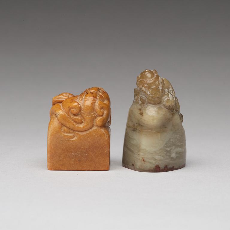 Two carved Chinese seals, presumably around 1900.