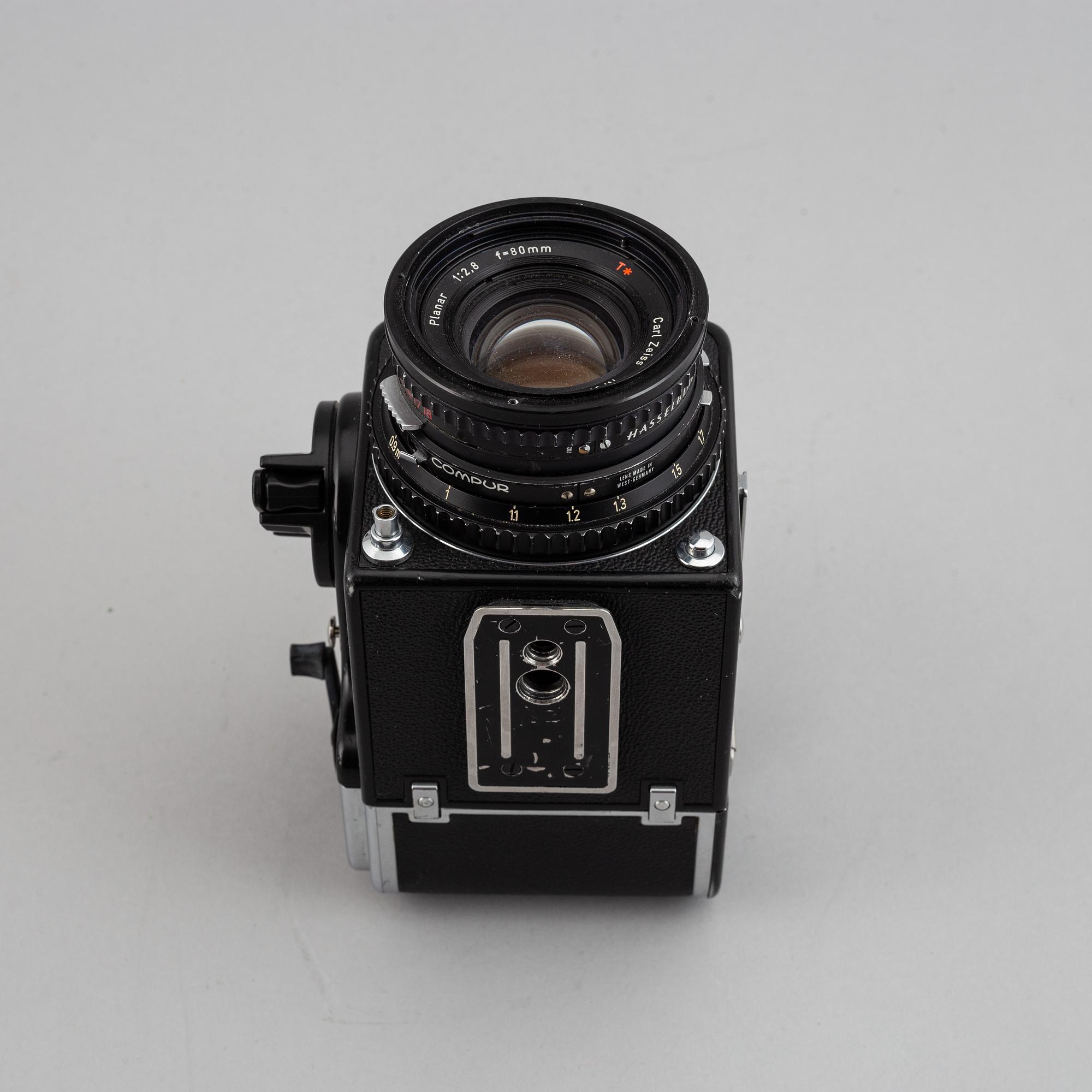 A Hasselblad 500 C/M camera.