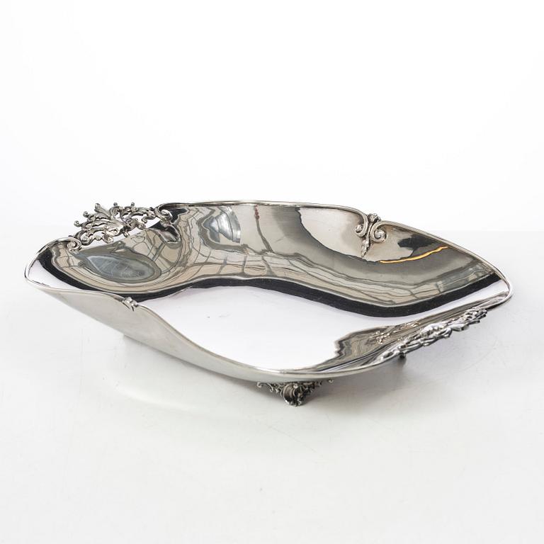 Korgfat, silver, Italien 1934-1944.