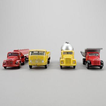 LEKSAKSBILAR, 4 stycken, metall, Tekno, Danmark.