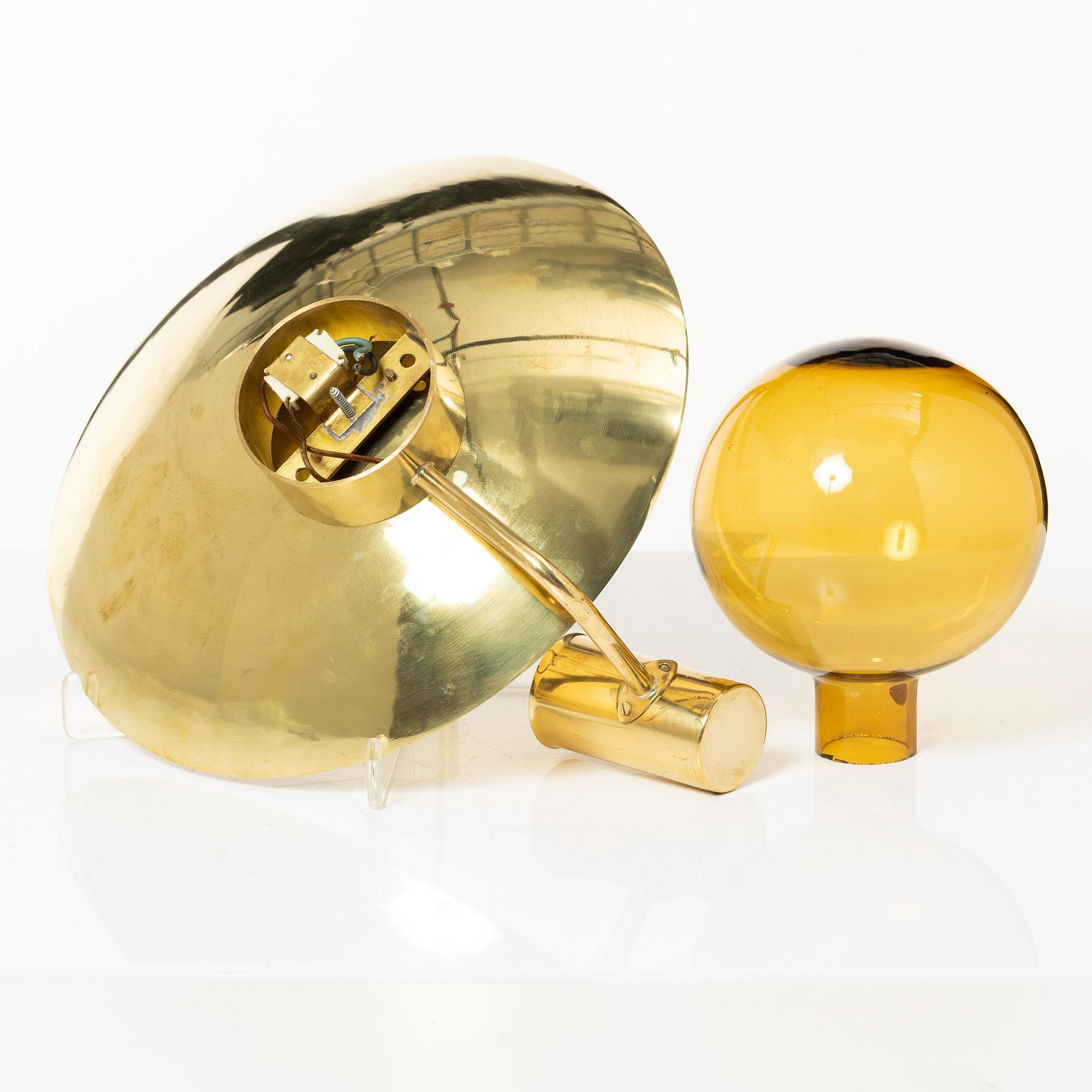 Hans-Agne Jakobsson, vägglampa, modell "V-180", Markaryd.