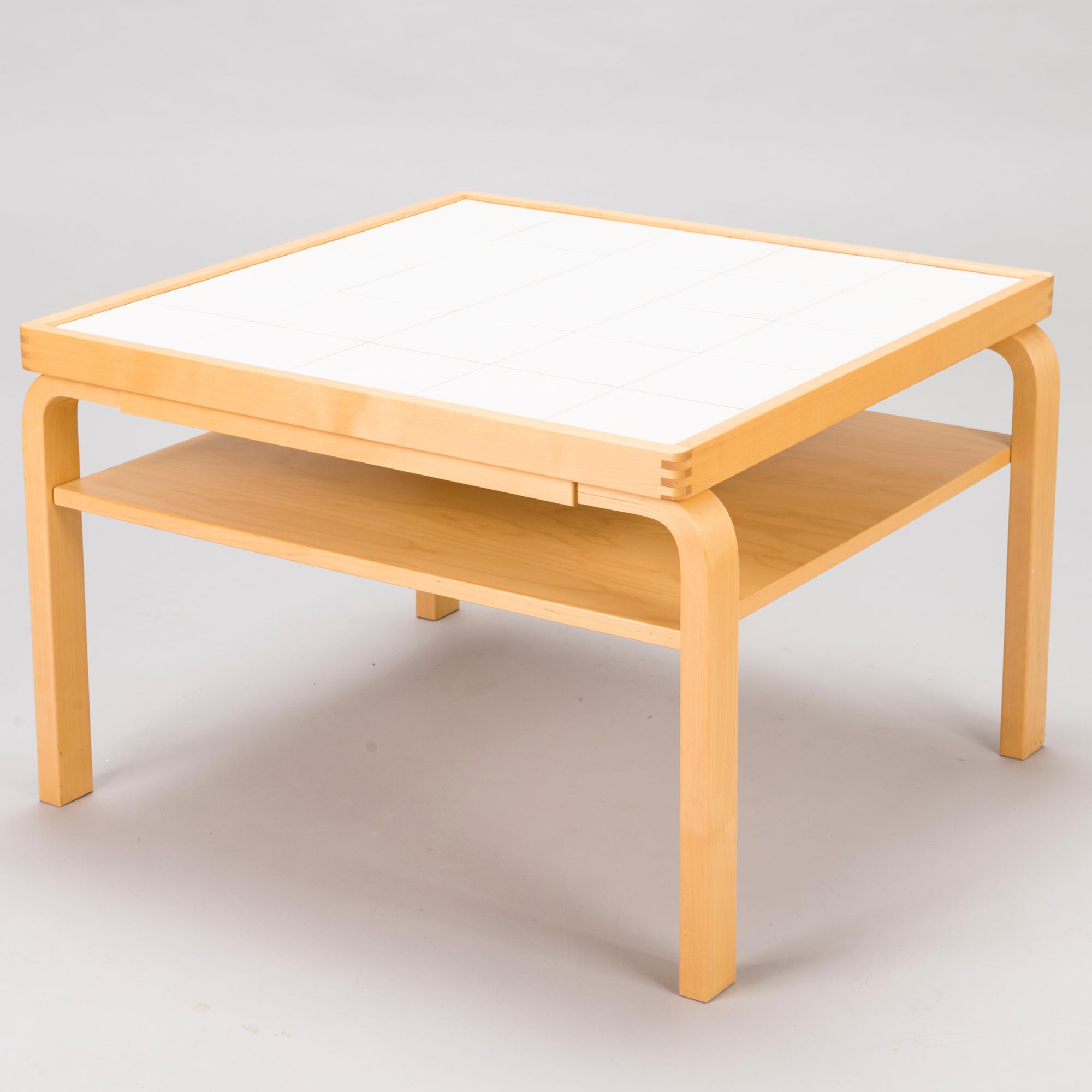 AINO AALTO, sohvapöytä "910", Artek 1980-luku.