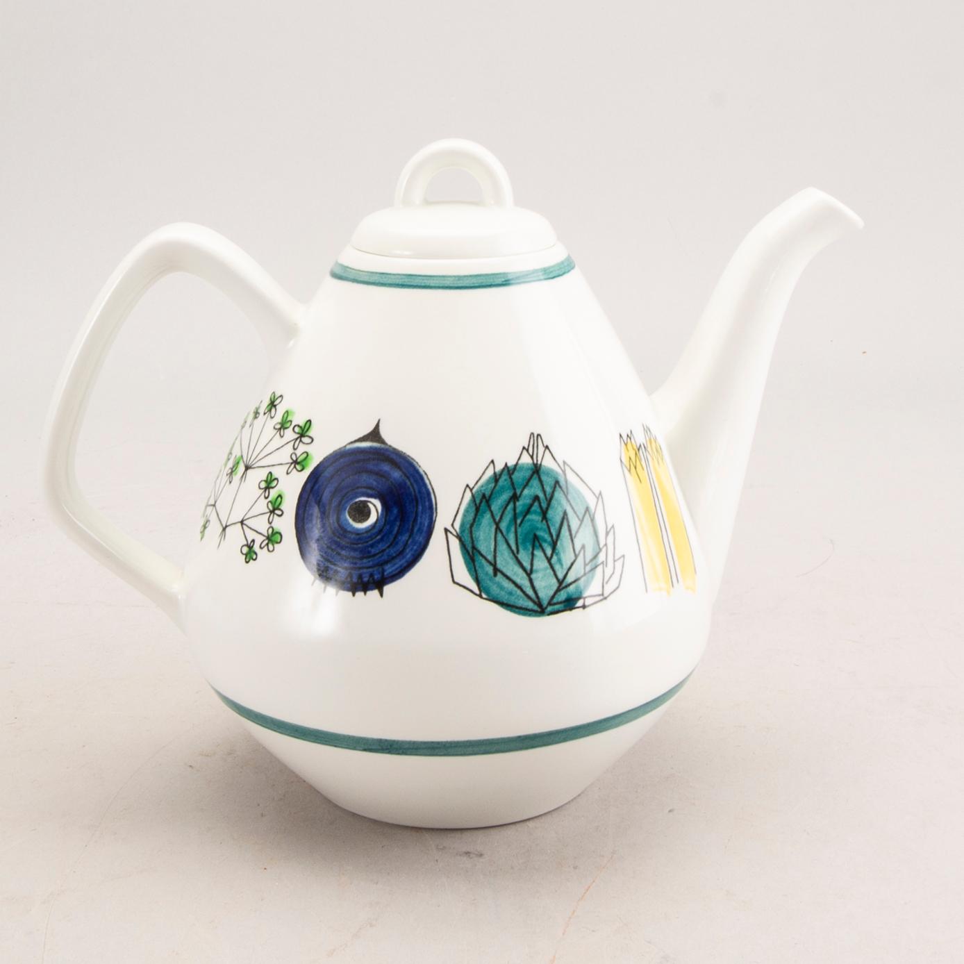 Marianne Westman, a 10 pcs porcelain "Picknick" service Rörstrand later part of the 20th century.