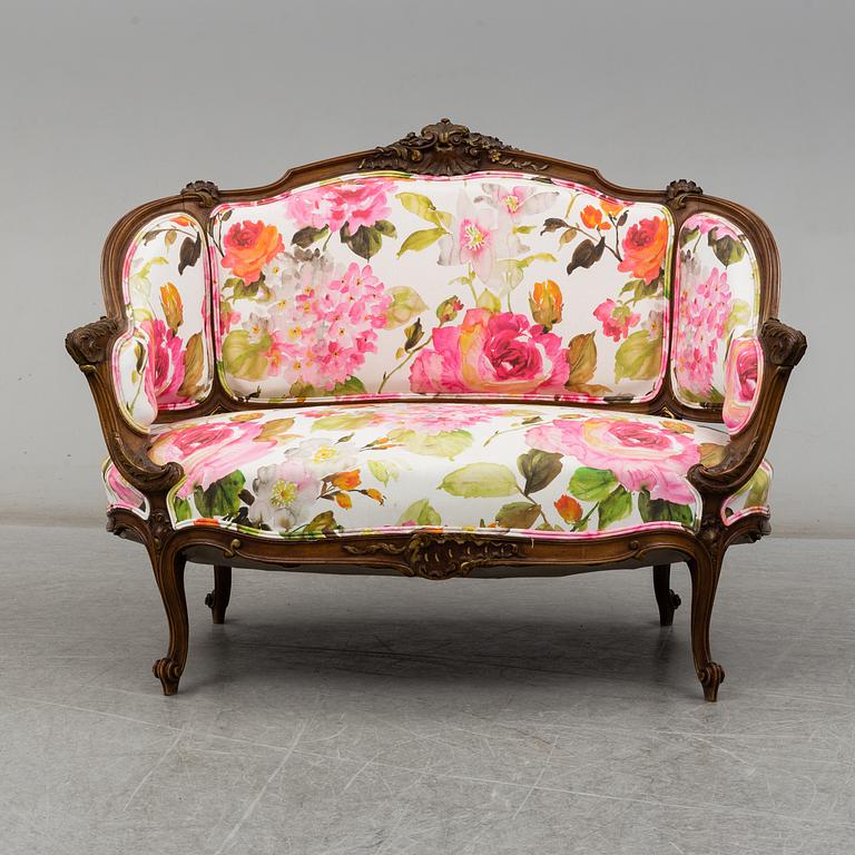 An early 20th Century sofa in Rococo style.