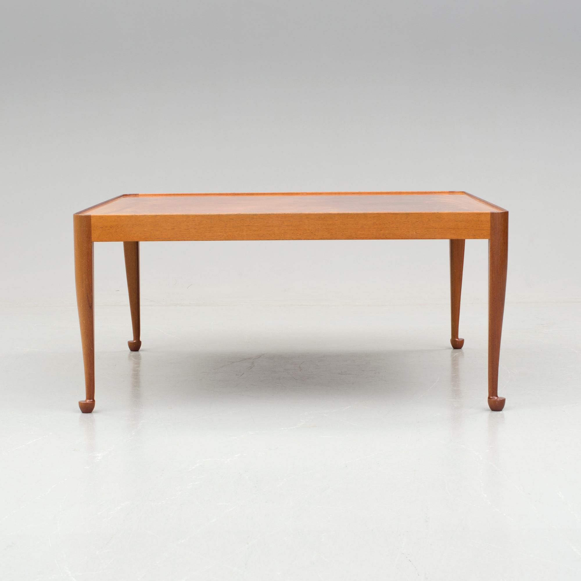 JOSEF FRANK, Firma Svenskt Tenn, "Diplomat", modell 2073.
