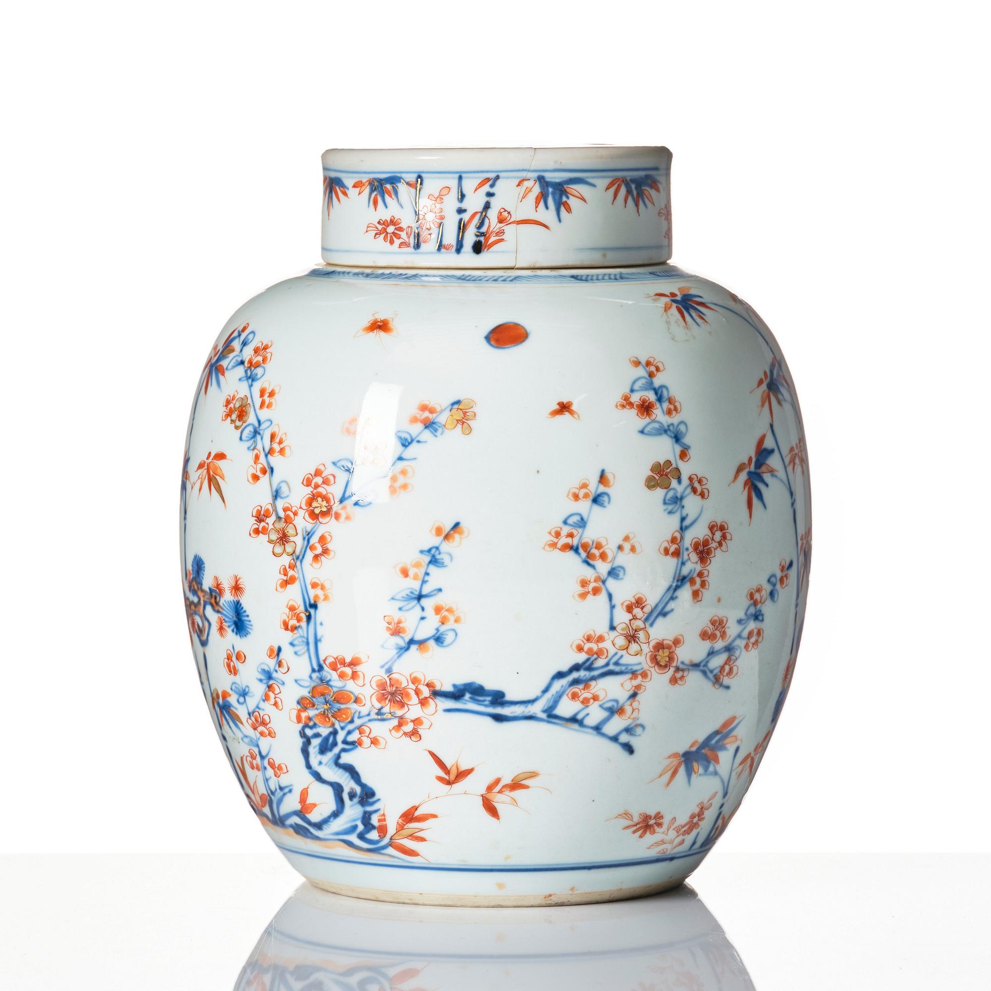 An imari jar with cover, Qing dynasty, early 18th Century.