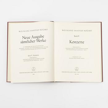 Books, 81 vol. Wolfgang Amadeus Mozart. "Neue Ausgabe sämtlicher Werke", (more published).