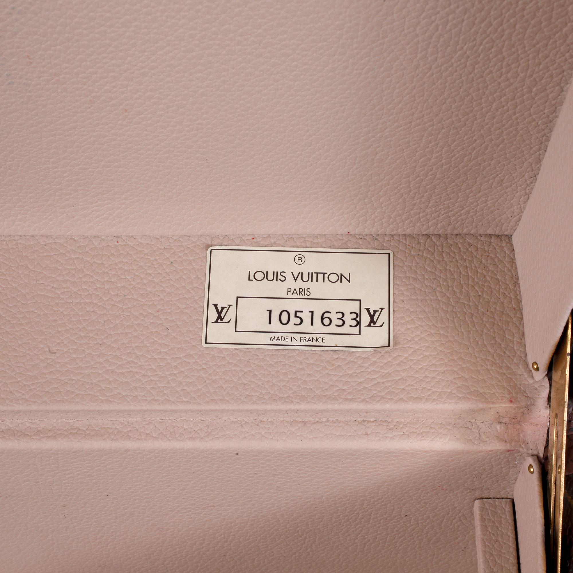 LOUIS VUITTON, resväska, "Alzer 80".