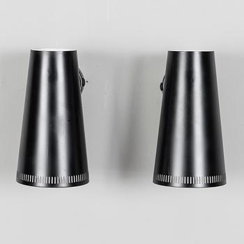 PAAVO TYNELL, A SET OF TWO WALL LIGHTS. Manufactured by Taito. 1940s.