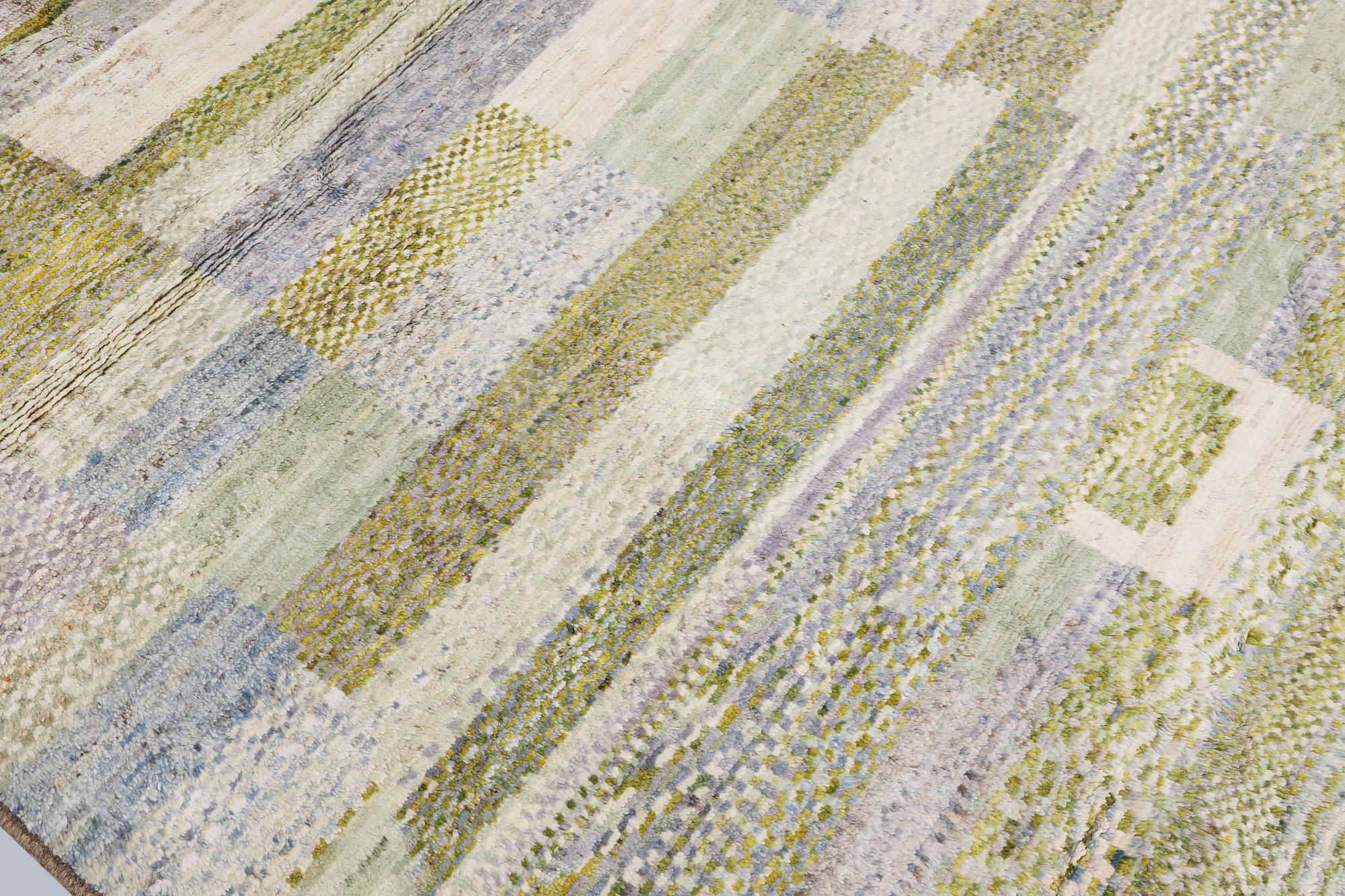 Matta, Marocko design, ca 279 x 201 cm.