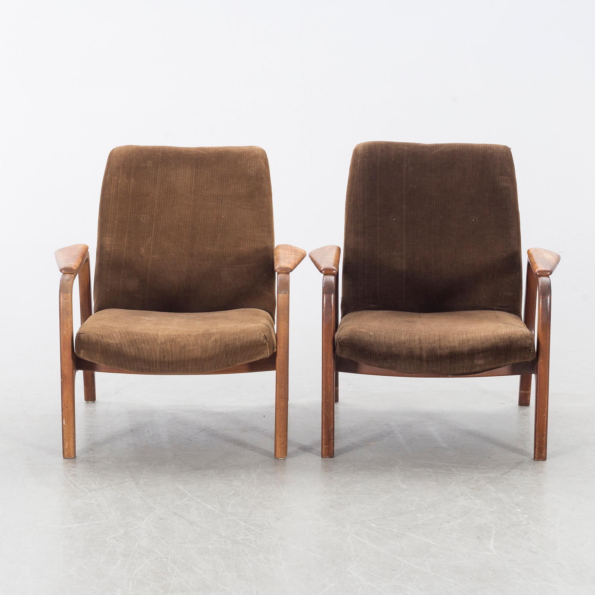 A pair of ARMCHAIRS, mid/first half of the 20th century.