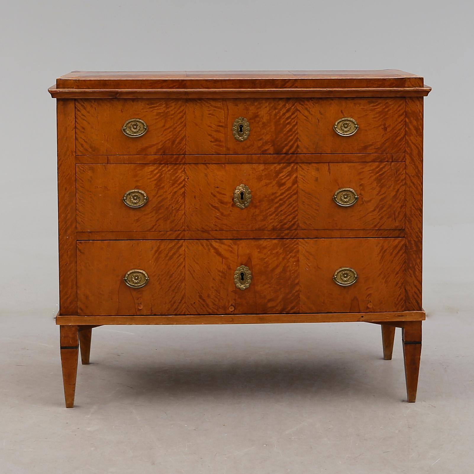 BYRÅ, empire, 1800-talets första hälft.