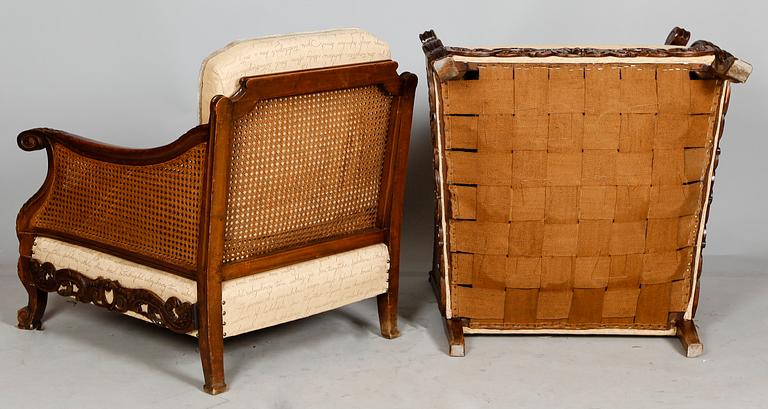 FÅTÖLJER, 2 st snarlika, chippendale, 1900-talets första hälft.