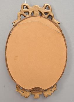 SPEGELLAMPETTER, ett par, gustaviansk stil, märkta Cläes Hultberg, Stockholm, 1900-talets första hälft.