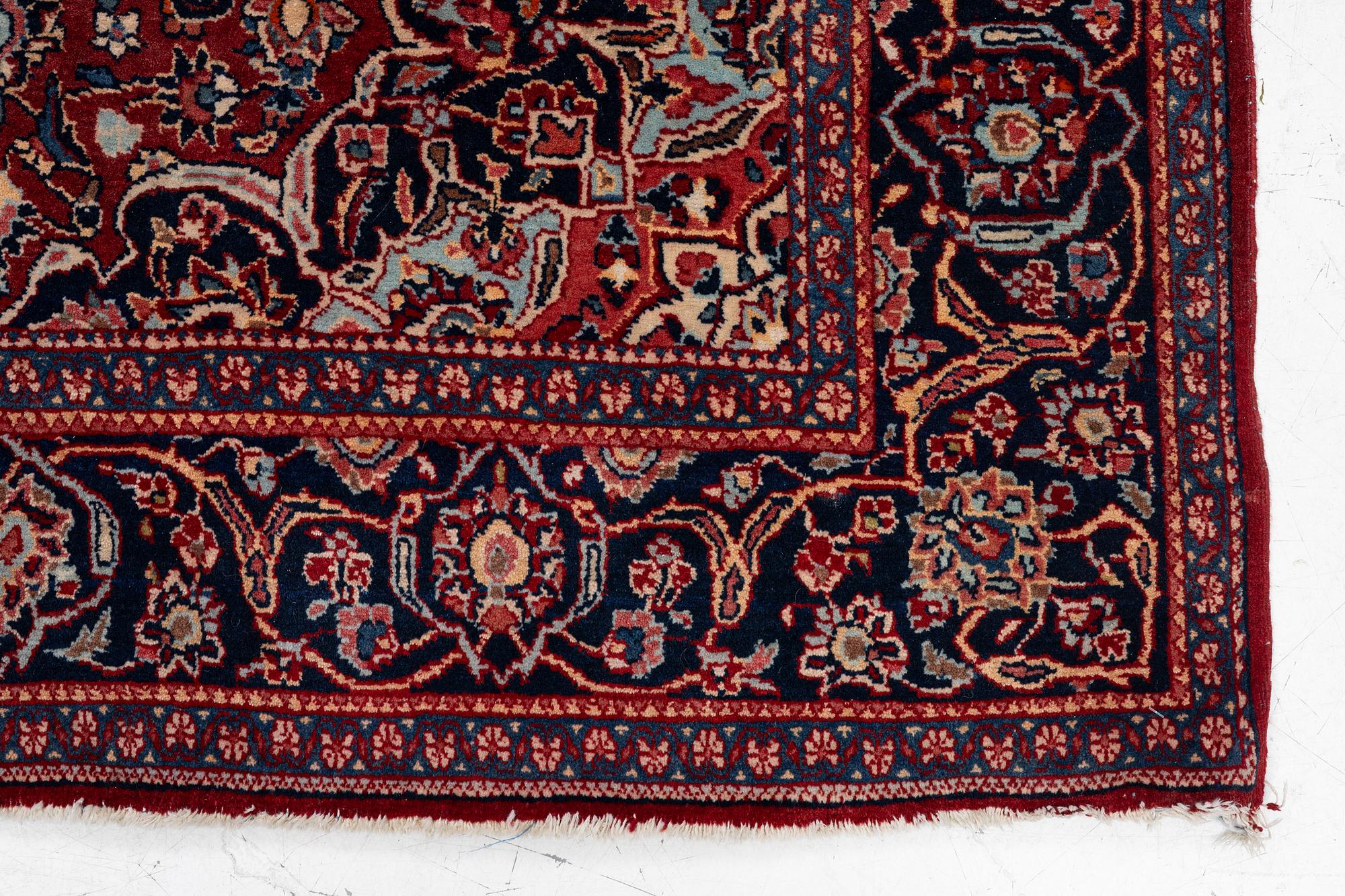 Matta, Keshan, ca 200 x 130 cm.