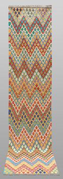 A runner, Kilim, ca 397 x 88 cm.