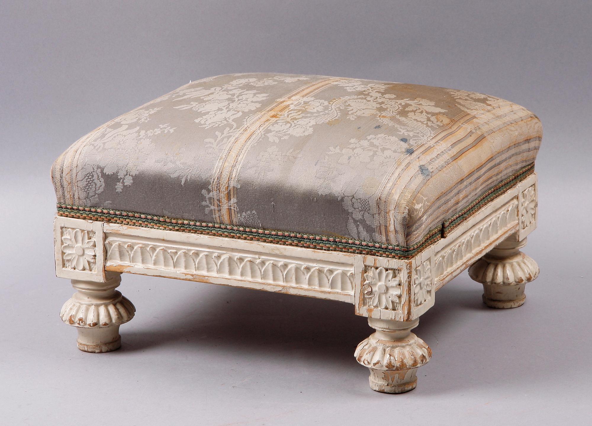 FOTPALL, delvis gustaviansk, sent 1700-tal.
