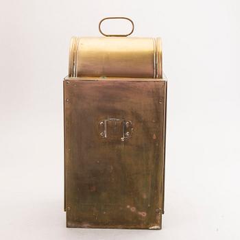 A ships lantern, turn of the cenury 1900 / early 20th Century.