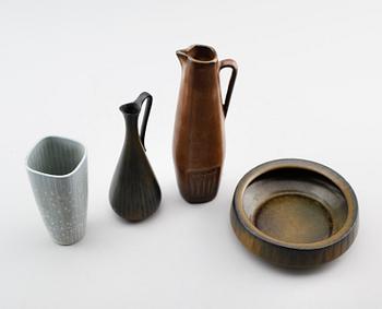 KERAMIKFÖREMÅL, 4 st, stengods, Gunnar Nylund, Rörstrand.