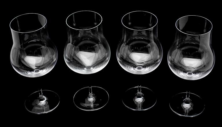 VINGLAS, 11 st, Villeroy & Boch, 1900-talets andra hälft.