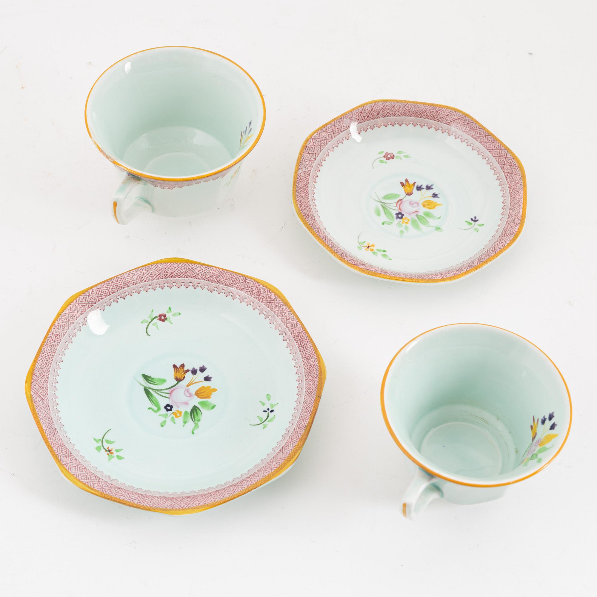 An 116-piece 'Calyx Ware' ironstone service, Adams, England, 20th Century.