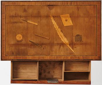 A Gustavian late 18th century table by Anders Lundelius (master in Stockholm 1778-1823), not signed.