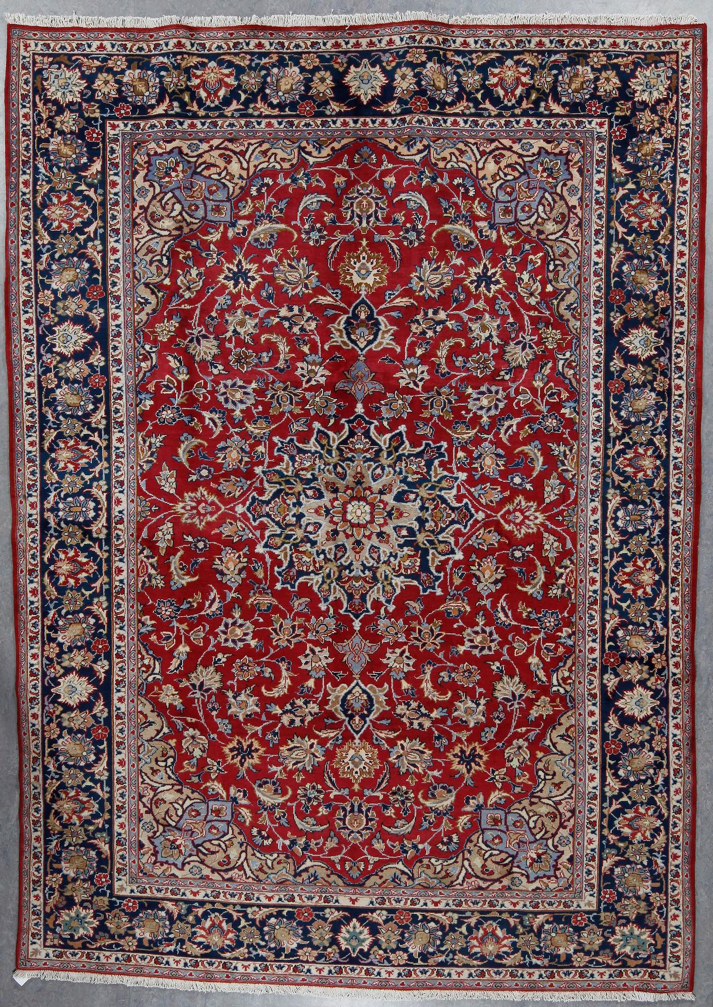 MATTA, Isfahan, ca 326x235 cm.
