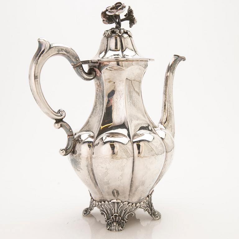 Coffee pot, silver, Dufva AG, Stockholm, 1918.
