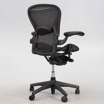 Don Chadwick/Bill Stump, desk chair, "Aeron", Herman Miller.