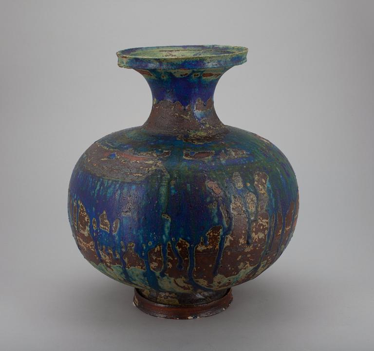 Kyllikki Salmenhaara, KERAMIIKKAMALJAKKO.