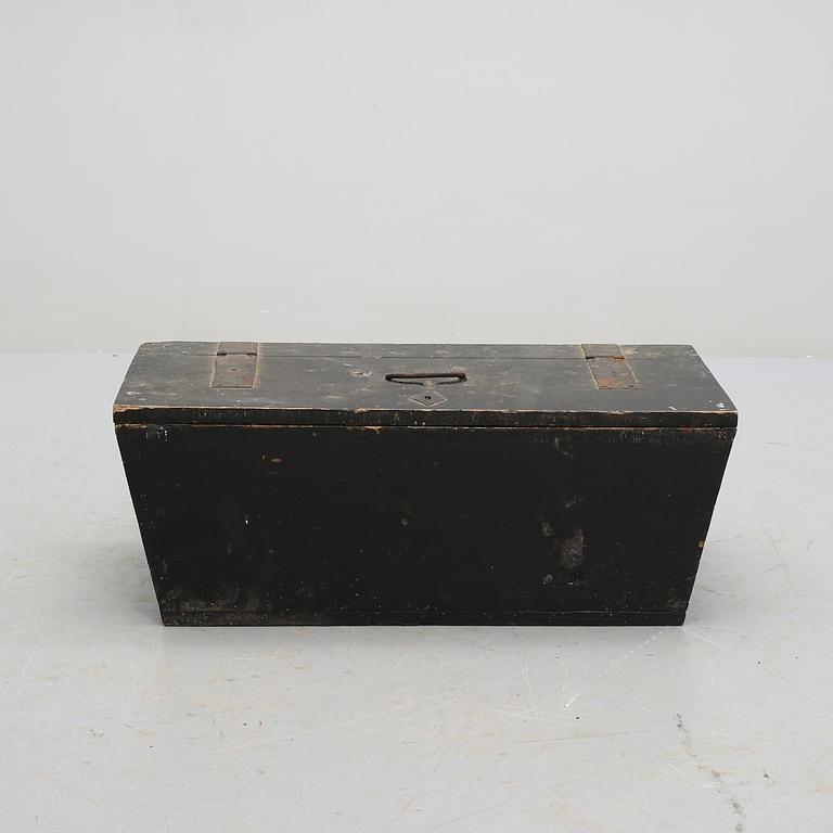 KOFFERT, 1800-tal.