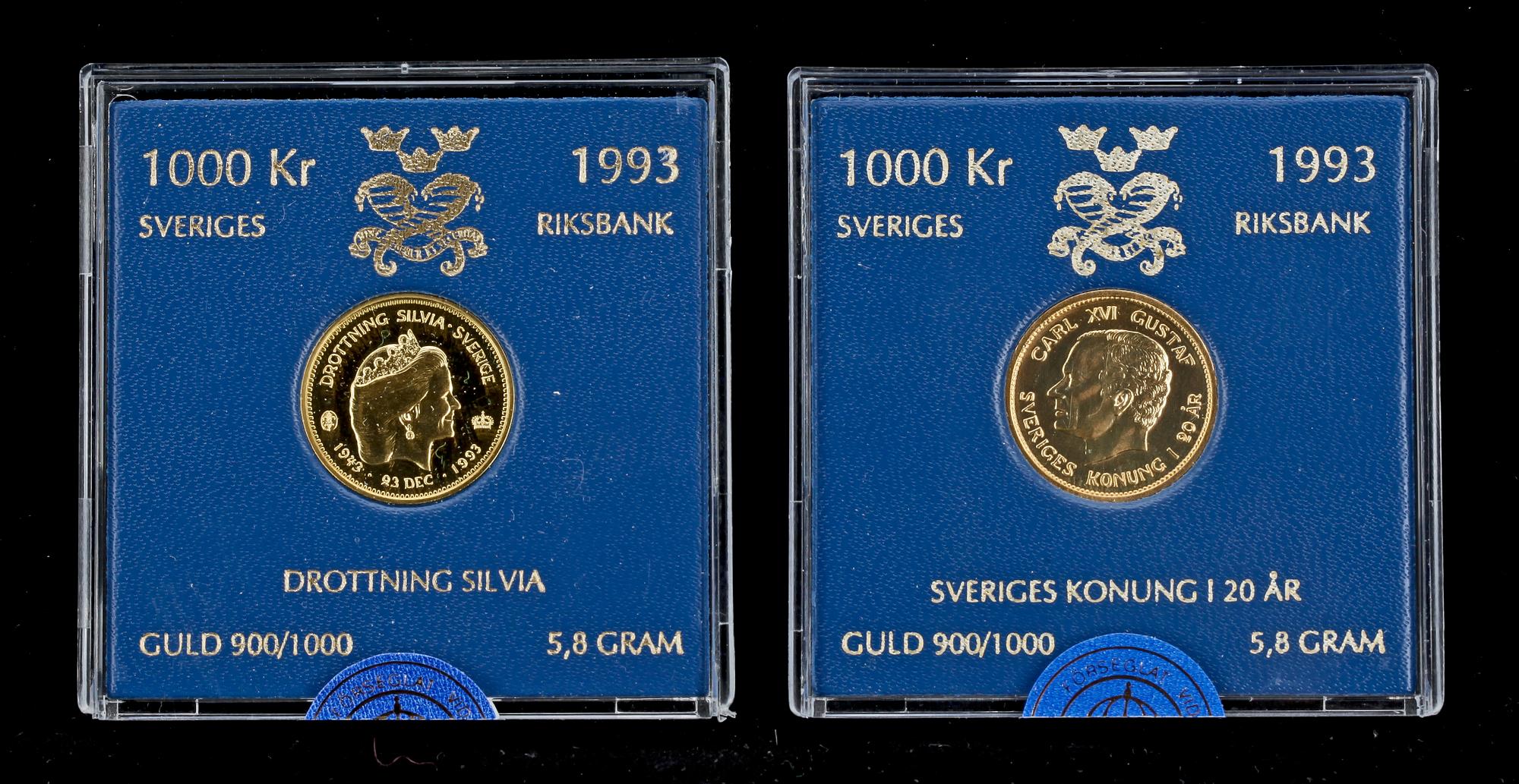 JUBILEUMSMYNT 1000 KR, 2 st, guld, "Drottning Silvia" resp "Sveriges Konung i 20 år", 1993. Totalvikt ca 11,6 gram.