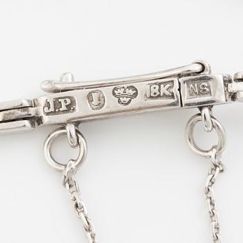 Bracelet, 18K white gold with brilliant-cut diamonds.