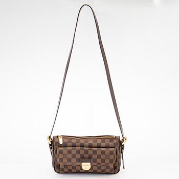 Louis Vuitton, a Damier Ebene 'Ravello GM' bag.