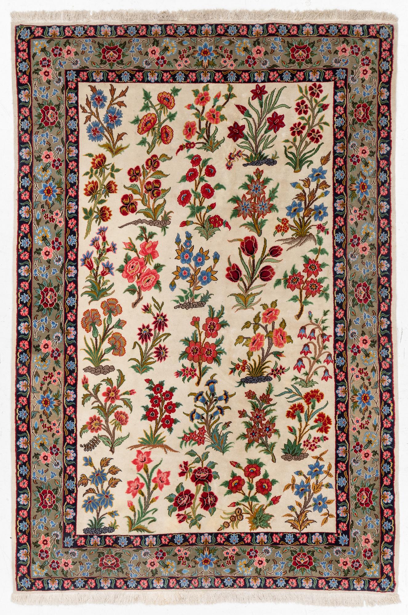 A Gohm rug, c. 210 x 142 cm.