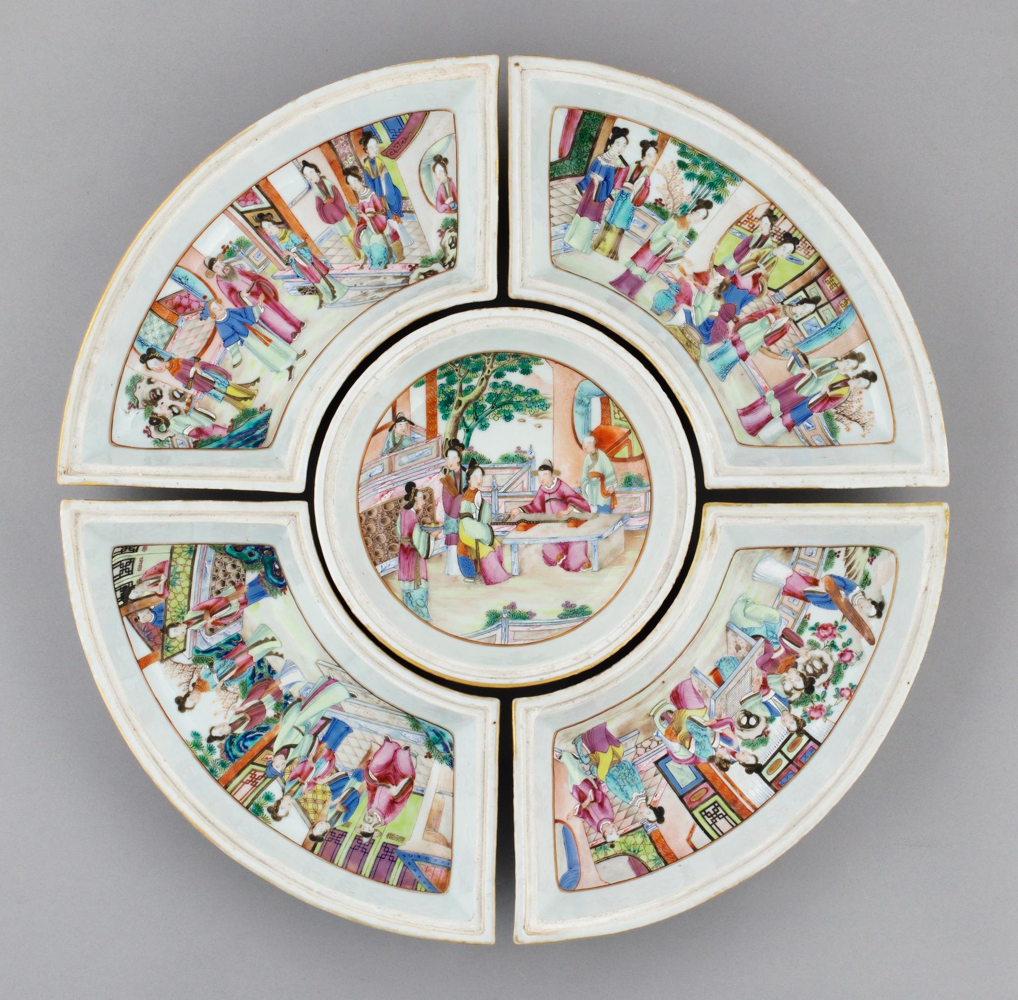 CABARET, fem delar, porslin. Qing dynastin, Kanton, 1800-tal.