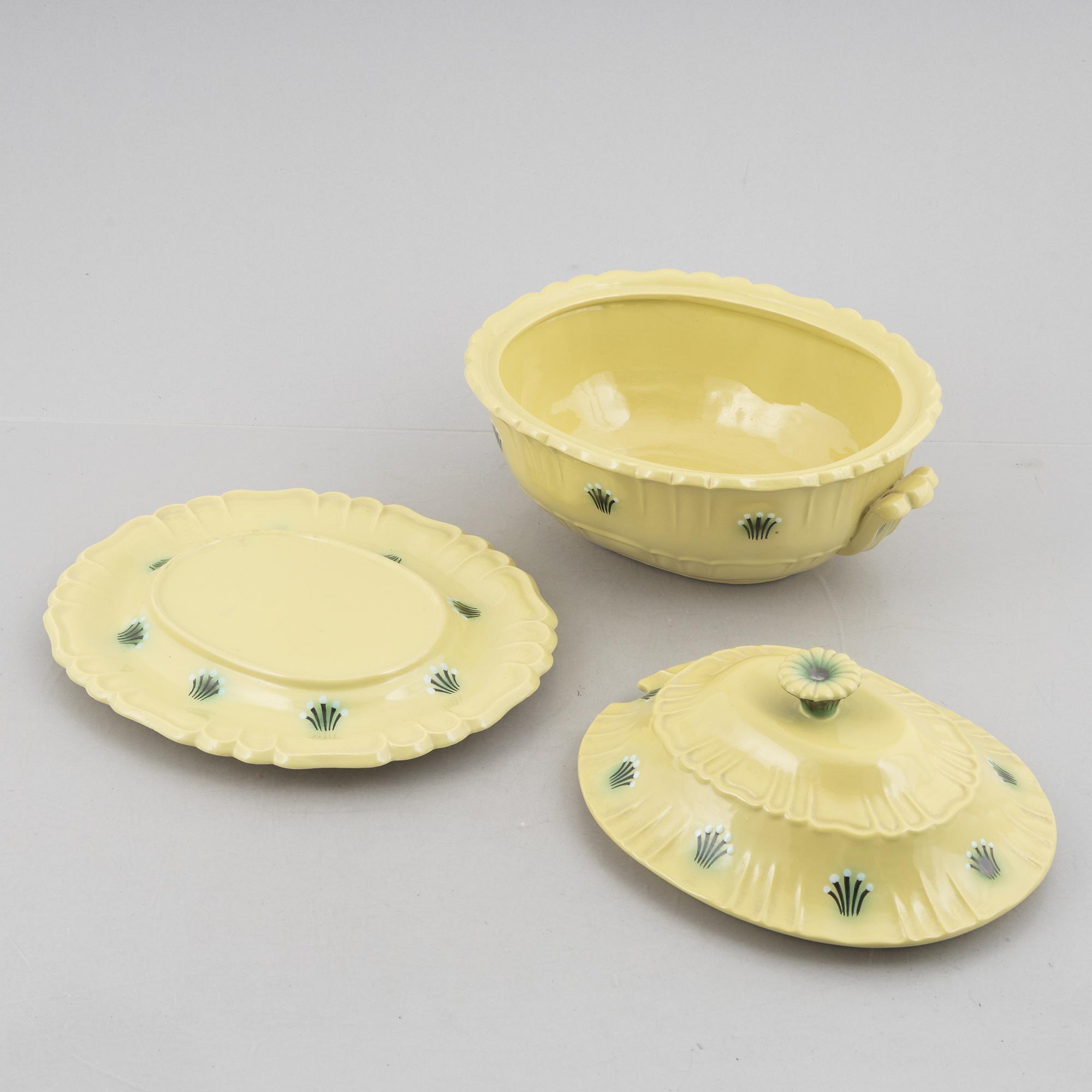 Arthur Percy, terrin med fat, flintgods, "Orient", Gefle, omkring 1930.