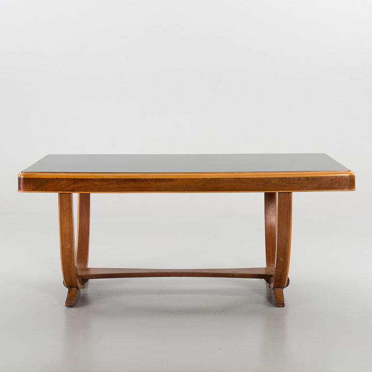 An Art Deco style dining table, mid 1900's.