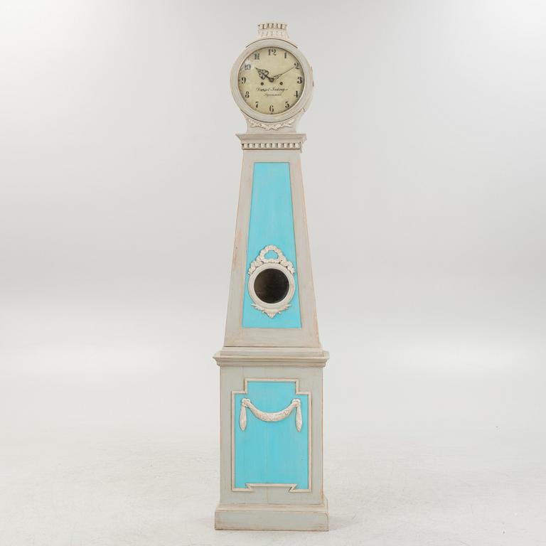 A late Gustavian longcase clock by Daniel Trång, Stjernsund (active 1807-1847).