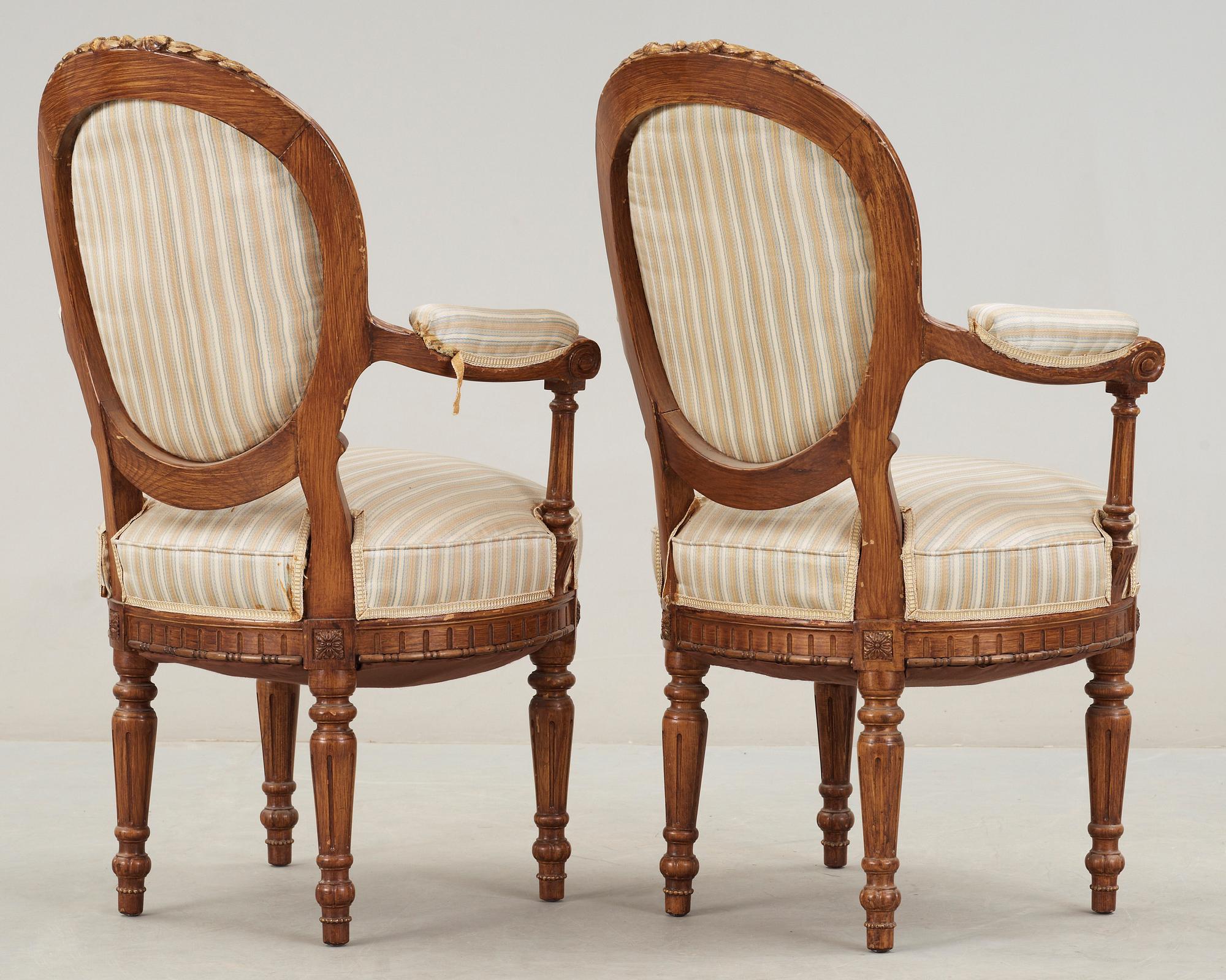 KARMSTOLAR, ett par, Louis XIV-stil, sent 1800-tal.