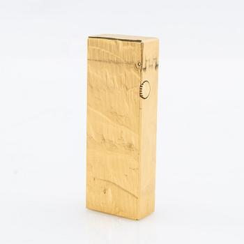 Dunhill lighter.