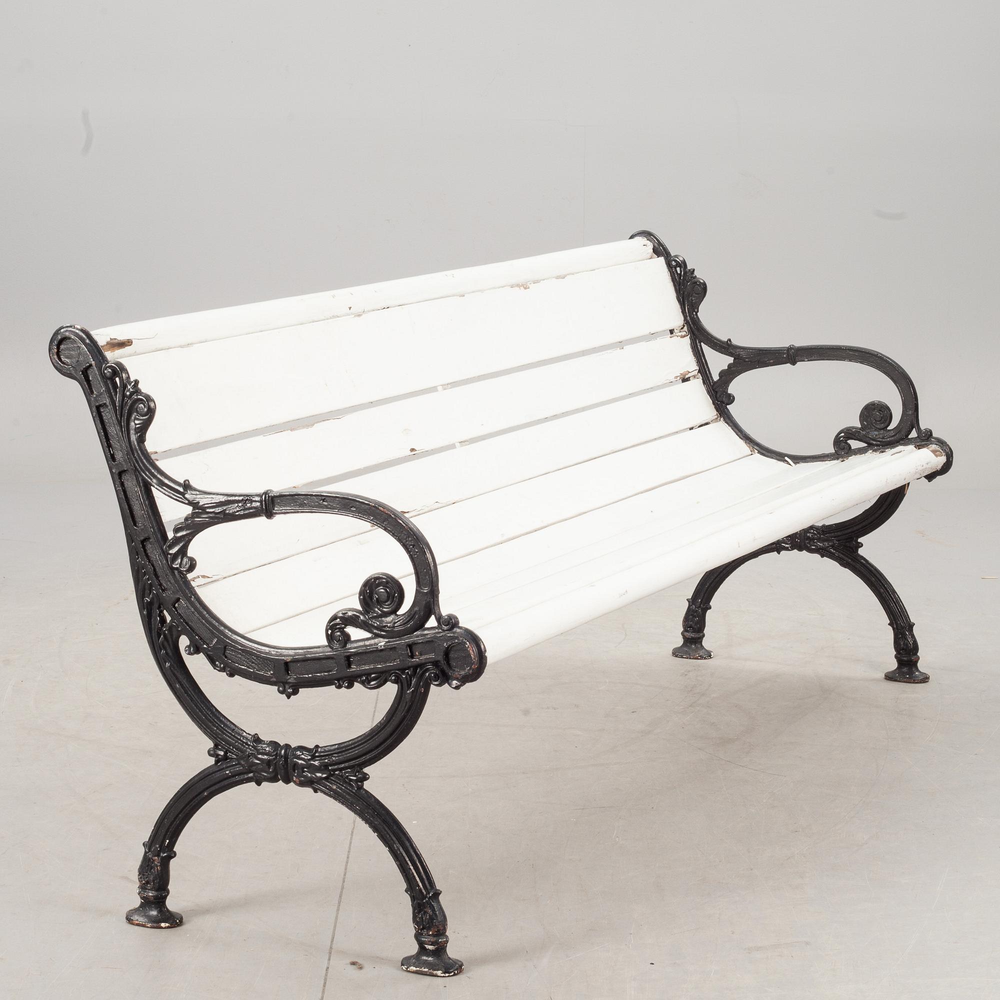 TRÄDGÅRDSSOFFA, gjutjärn. 1900-talets början.