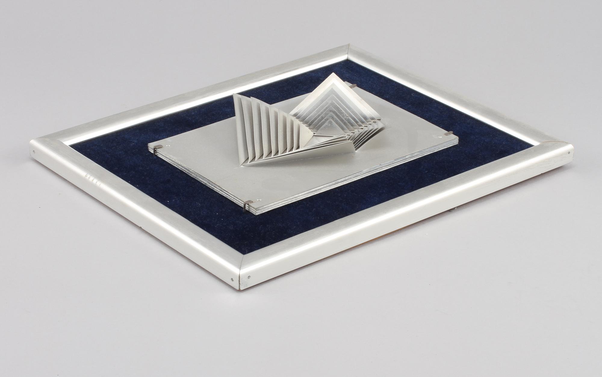 ARNE JONES, väggrelief, aluminium, ej signerad.