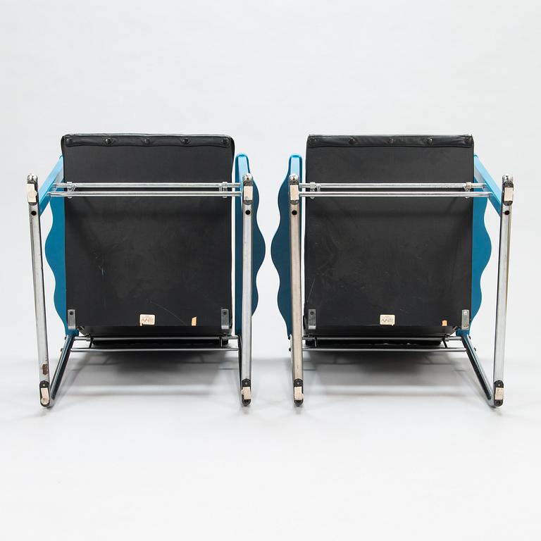 YRJÖ KUKKAPURO, a pair of 1980's 'Experiment arm chairs' for Avarte.