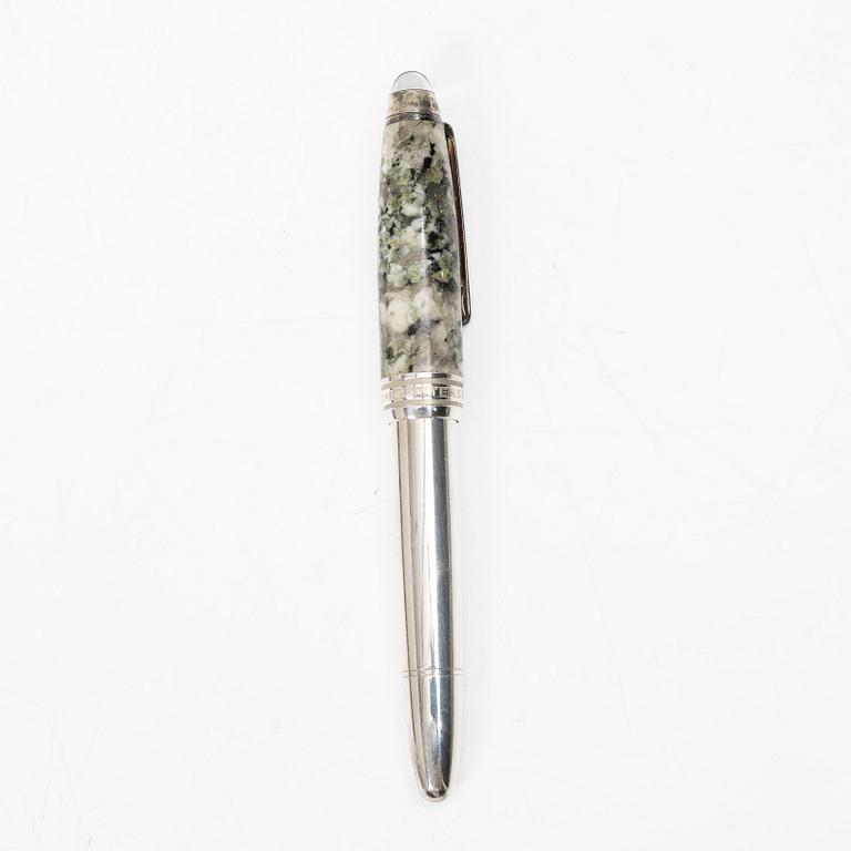 A Montblanc fountain pen, limited edition 'Soulmakers for 100 years', 'Starwalker'.