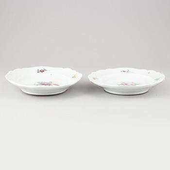A set of two porcelain serving dishes from the Marcolini period (1774-1814).