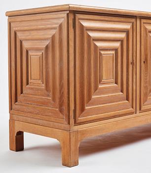 Oscar Nilsson, attributed to, a Swedish Modern oak sideboard, Sweden 1940s.